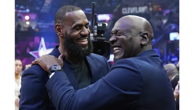 👀前NBA球员爆料詹姆斯20年前就想超越乔丹：他说想让另一个23号消失